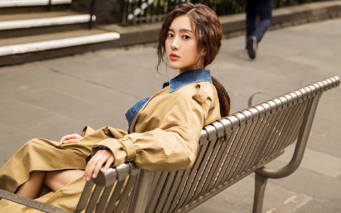 北方持续高温 三亚“清凉一夏”受亲子游欢迎